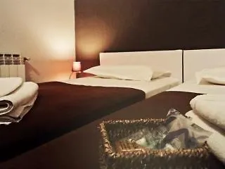 Guest house La Isla Hostal Barcelona